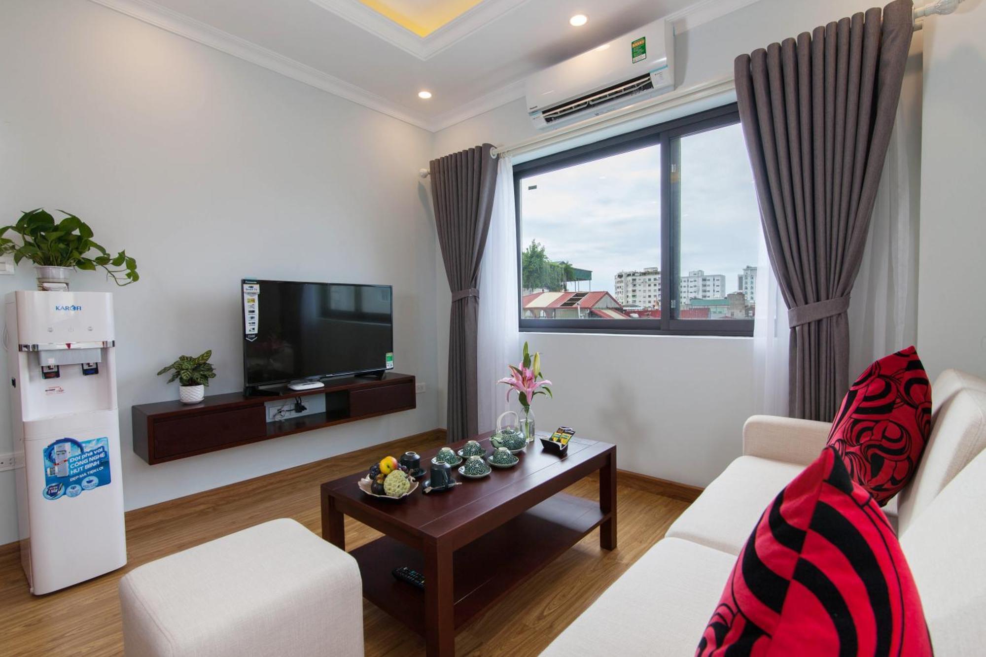 Sumitomo 8 Apartment - Alley 21 Linh Lang ハノイ市 エクステリア 写真