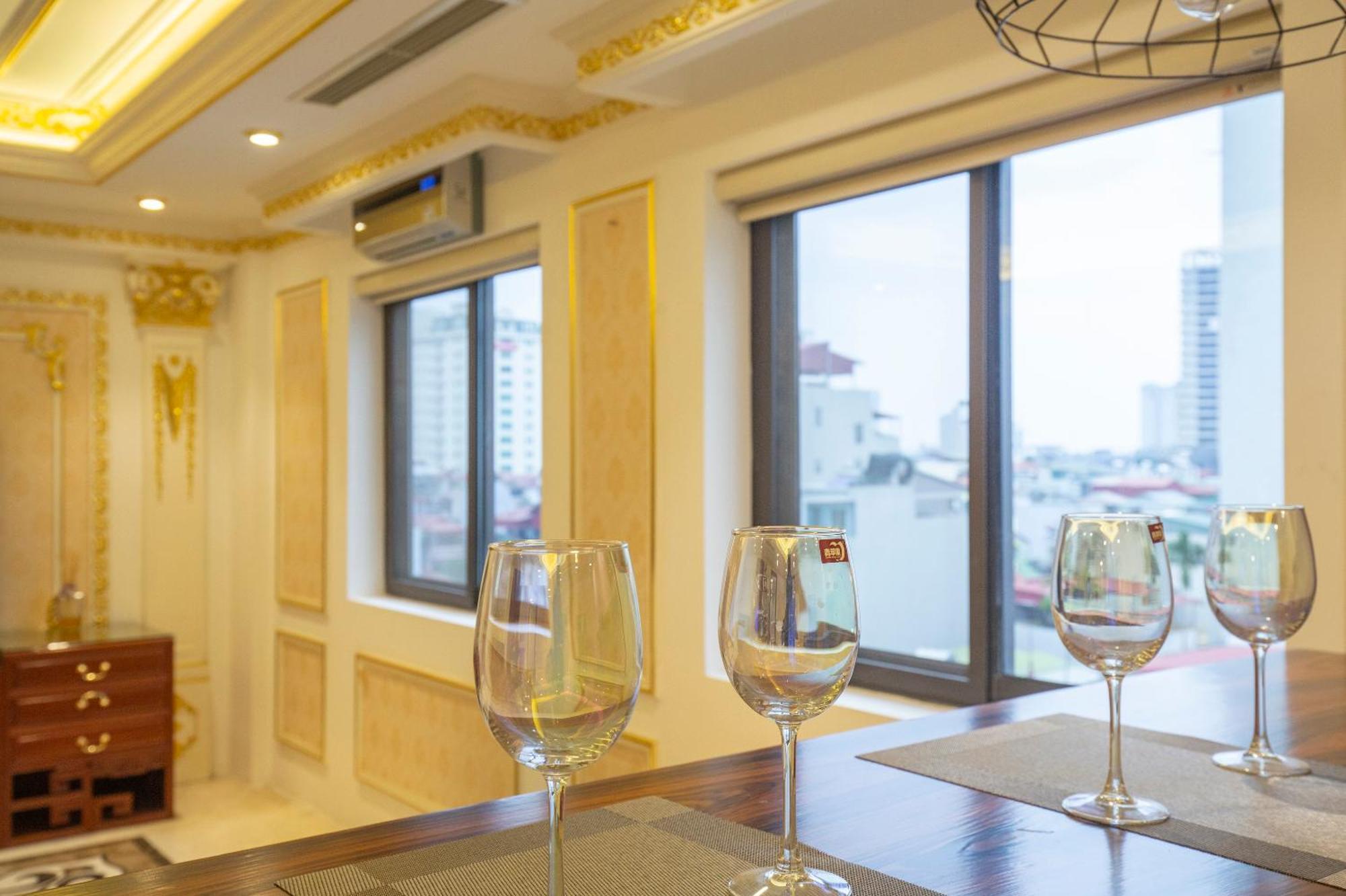 Sumitomo 8 Apartment - Alley 21 Linh Lang ハノイ市 エクステリア 写真