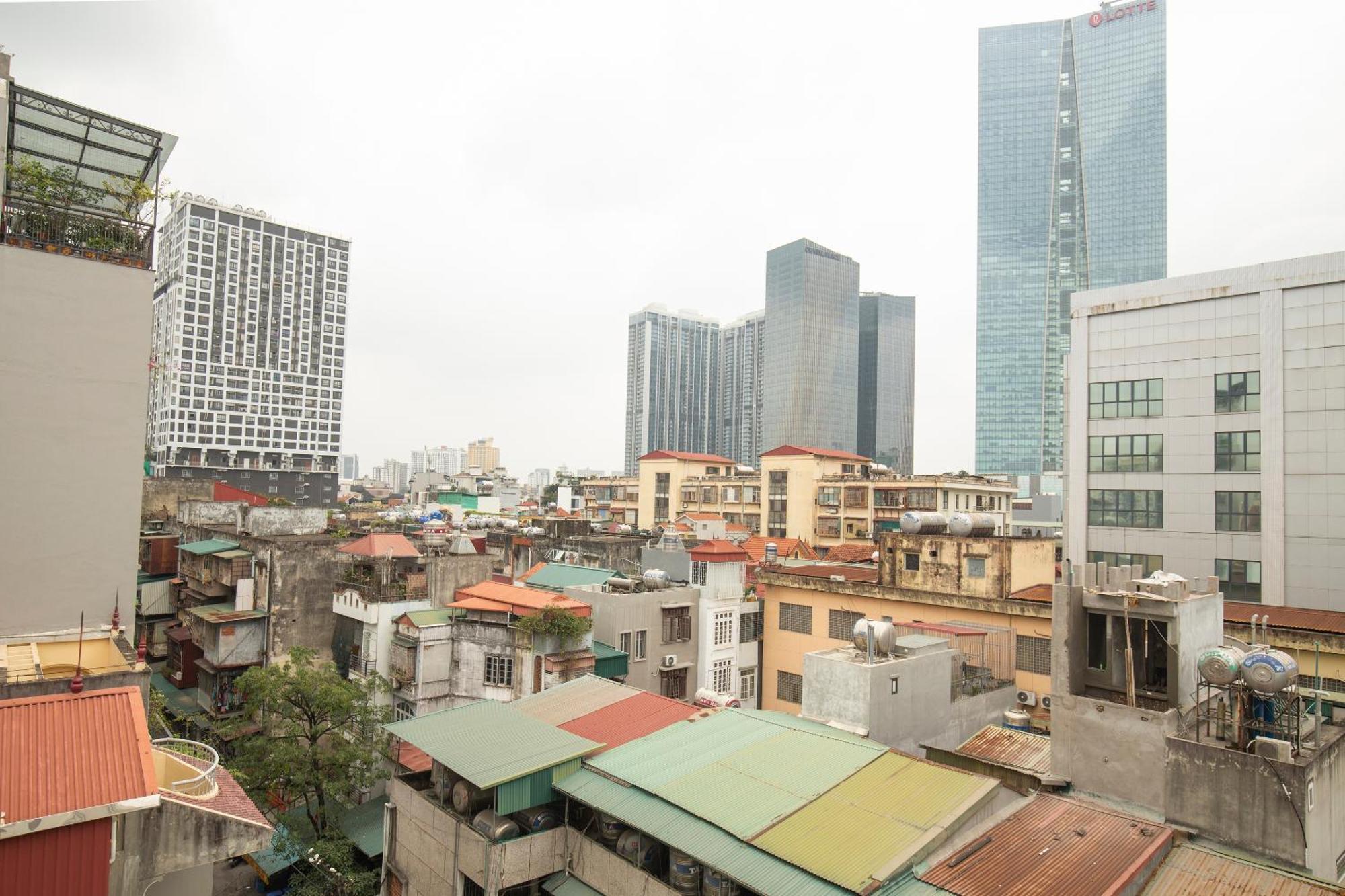 Sumitomo 8 Apartment - Alley 21 Linh Lang ハノイ市 エクステリア 写真