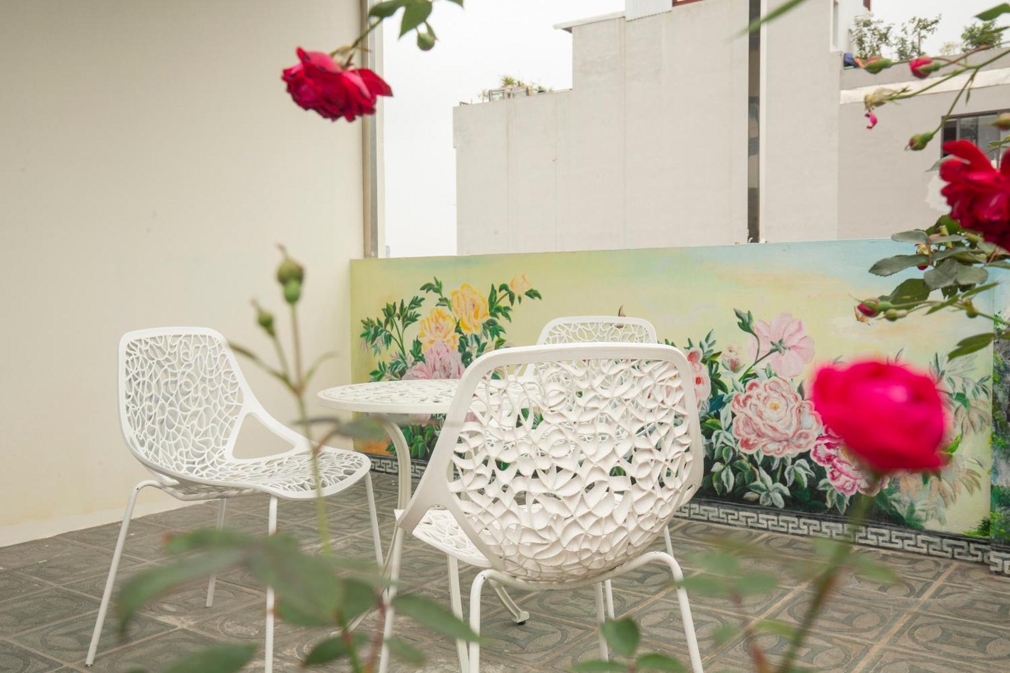 Sumitomo 8 Apartment - Alley 21 Linh Lang ハノイ市 エクステリア 写真